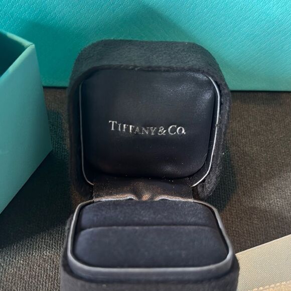 Tiffany & Co. Suede Ring Box with Blue Gift Box Blue Gift Bag and White Ribbon - Picture 3 of 12